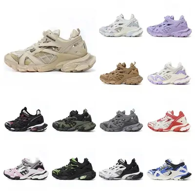 Sneakers product example from the catalogue